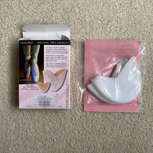 Gellows toe pads for dancers—NEW size S/M